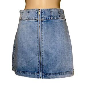 Forever 21 front zipper mini skirt